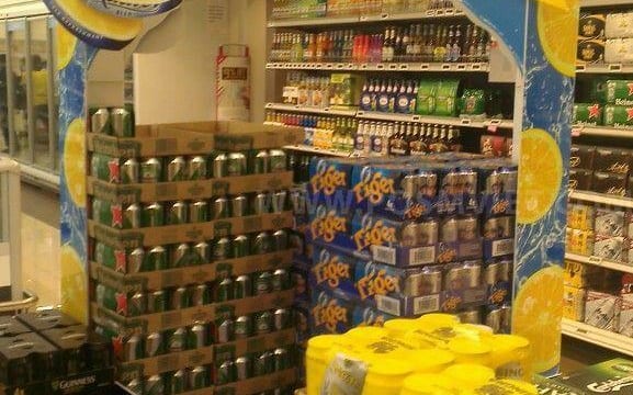 Chuyên sản xuất quầy kệ quảng cáo cho các nhãn hàng tại TP. Hồ Chí Minh